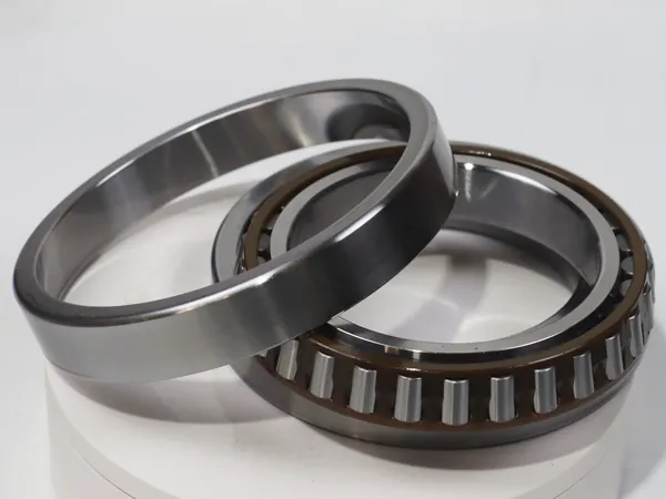 Single Row Tapered Roller Bearings